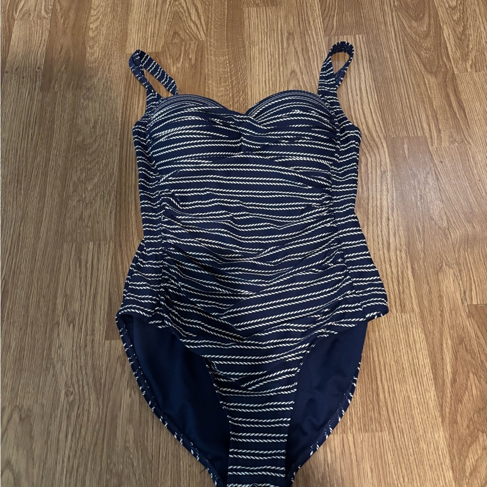 Nip Tuck Elegant Women's Size 6 Blue With White Stripes One Piece Swimsuit